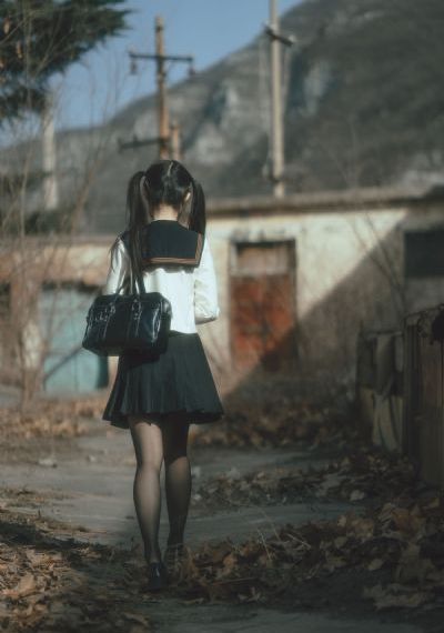 和表姐同居